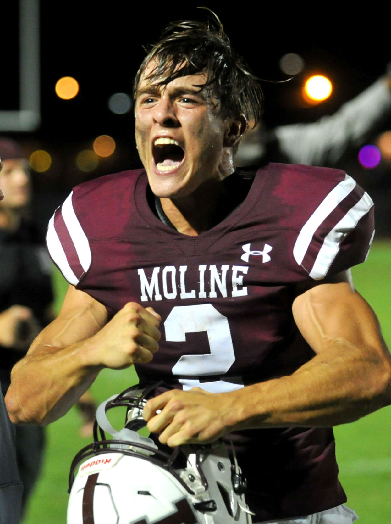 091721-qc-spt-rocky-moline fball-1043